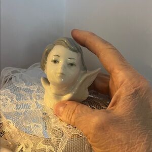 Porcelain Lladro Angel Bust Figurine - Off White